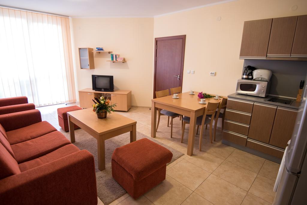 Complex Apolon Apartment Nesebăr Exterior foto
